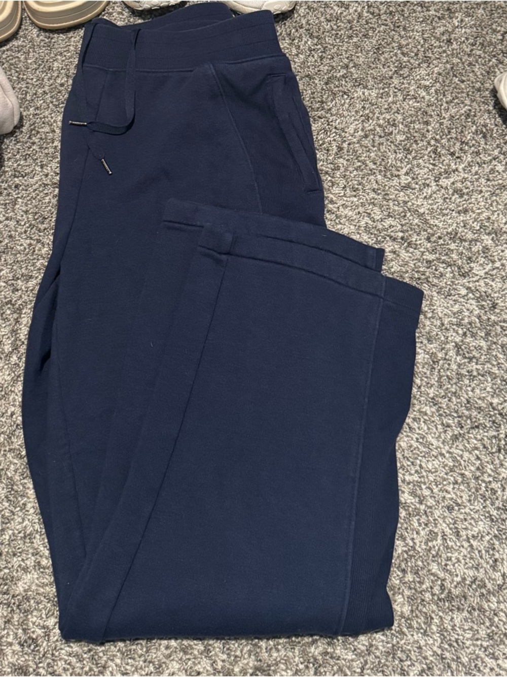 Women’s Freely Knit Jogger and sweater